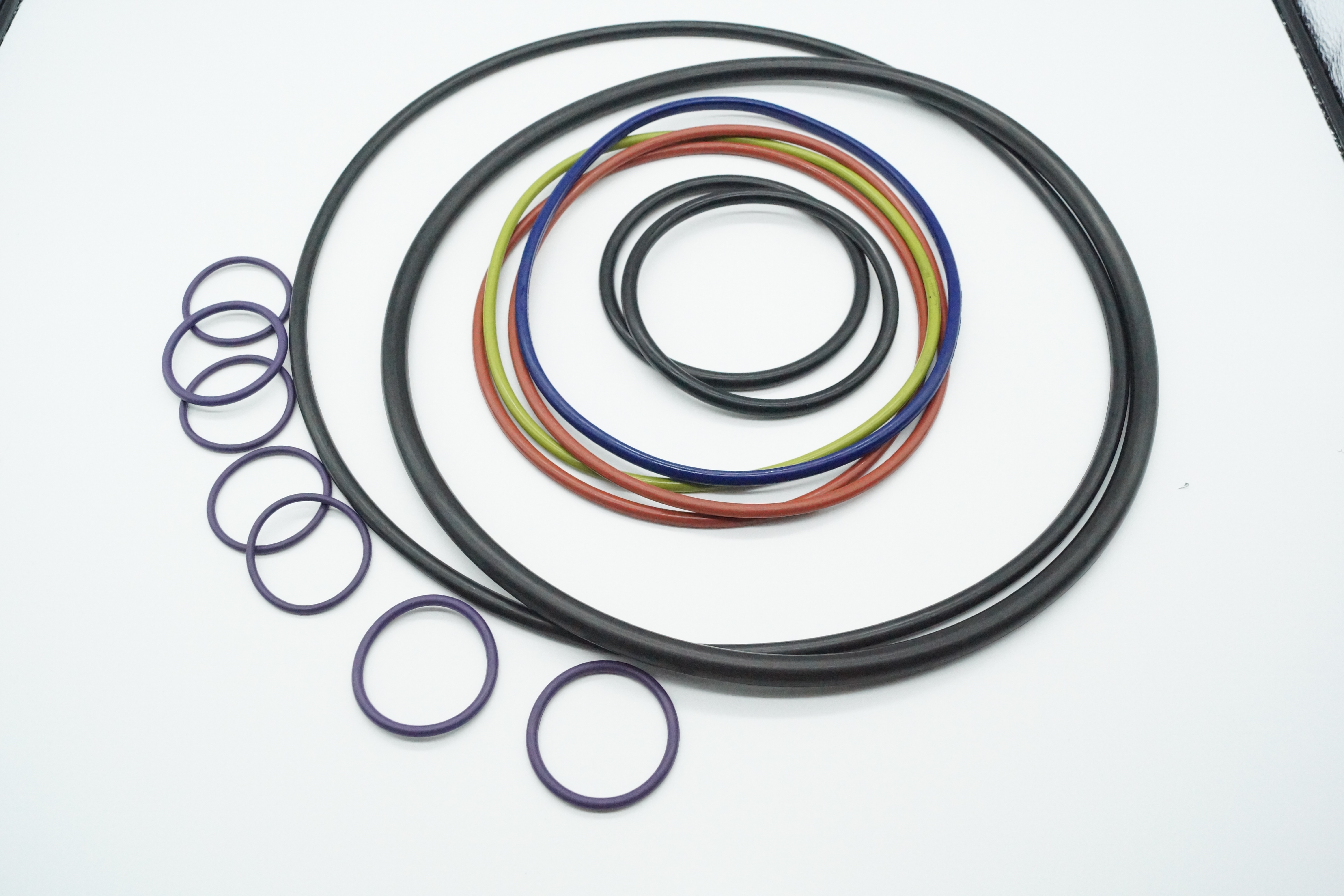 O-ring Kit Manufacturers Can Customize The Color Size of Rubber O-ring Price
